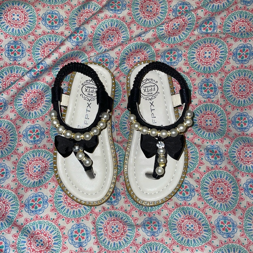 Toddler Pearl Sandals